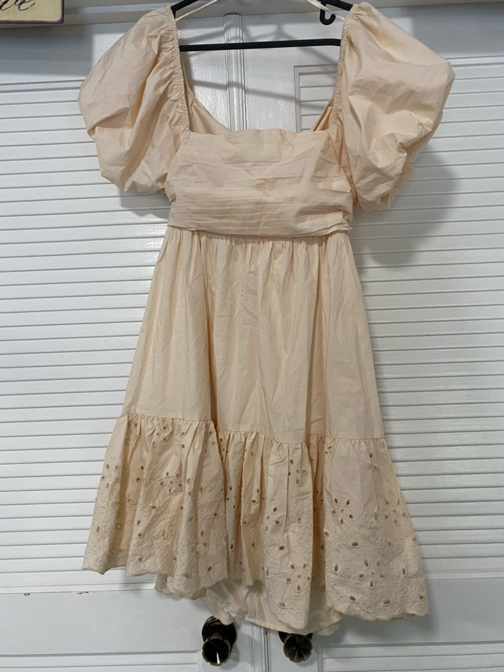 En Saison Pleated Bodice Puff-Sleeve Midi Dress - Cream